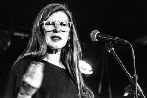 Lisa Robertson Lisa Robertson