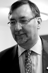 Robert Hampson